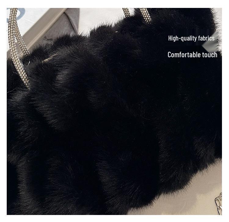 2024 Trendy Handheld Plush Cloud Bag: Furry Chain Crossbody for Women, Perfect for Autumn/Winter