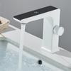 Digital skjerm Baderomsservantkran Intelligent LED Messing Dekkmontert servant Kran Varmt Kaldt Vann Blandebatteri Vask Vanity Kran