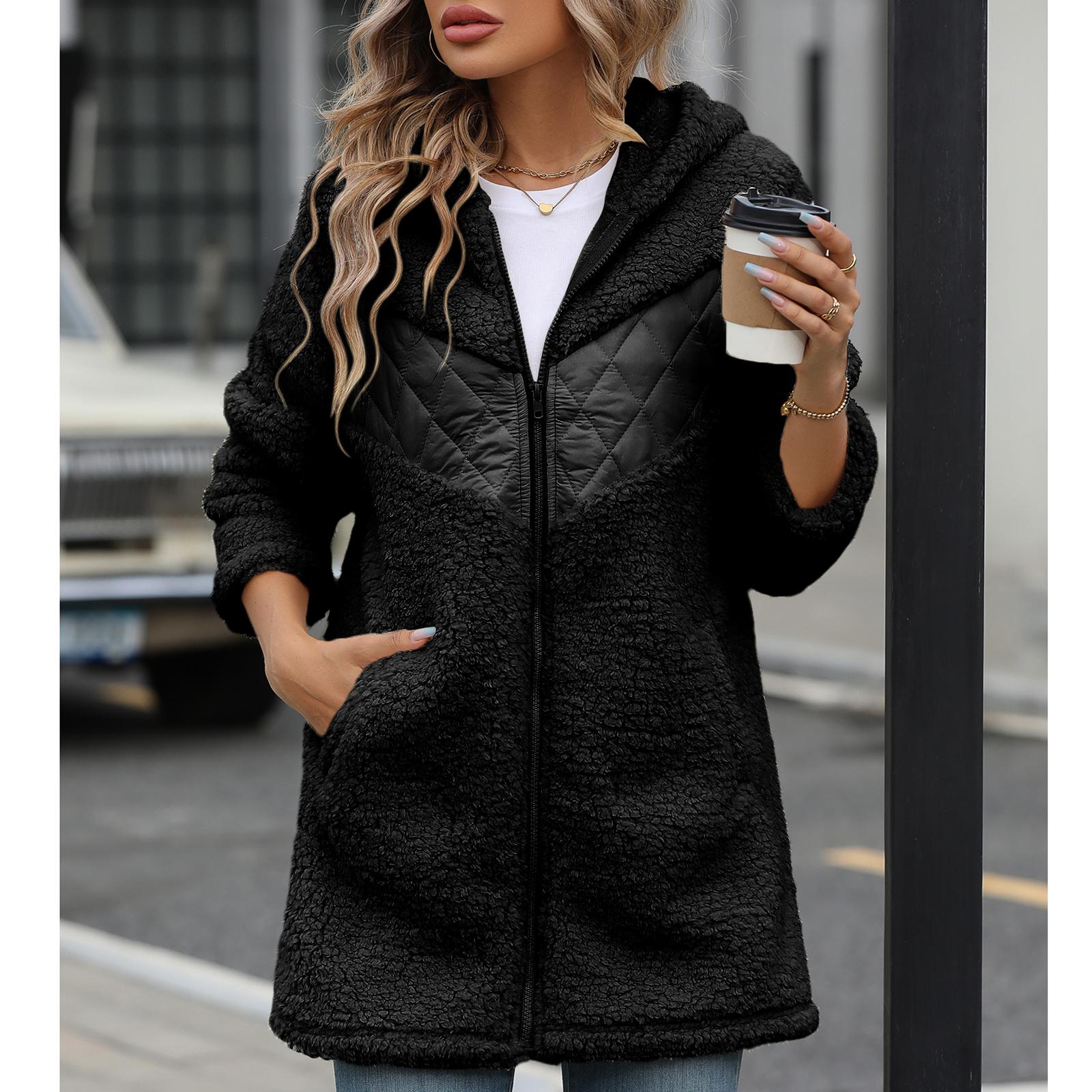 

Женская свободная и зимняя толстая плюшевая куртка с капюшоном в стиле пэчворк на молнии M чёрный