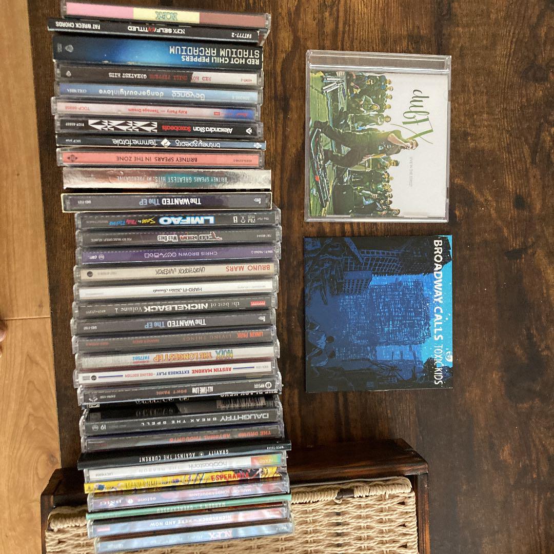 

[USED] Western music CD set 34 pieces