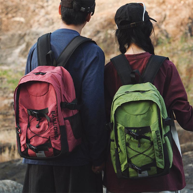 Outdoor-Bergsteigerrucksack Große Kapazität Leicht Wasserdicht Wanderrucksack Schüler-Schulranzen