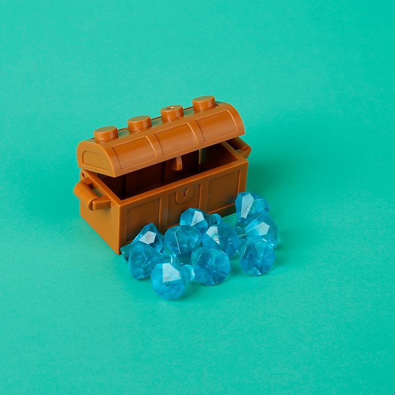 

Банкоматы Драгоценное золото Яйцо Руда Алмаз Строительные блоки Драгоценный сейф Деревянная бочка Банковская карта Кирпичи Игрушки