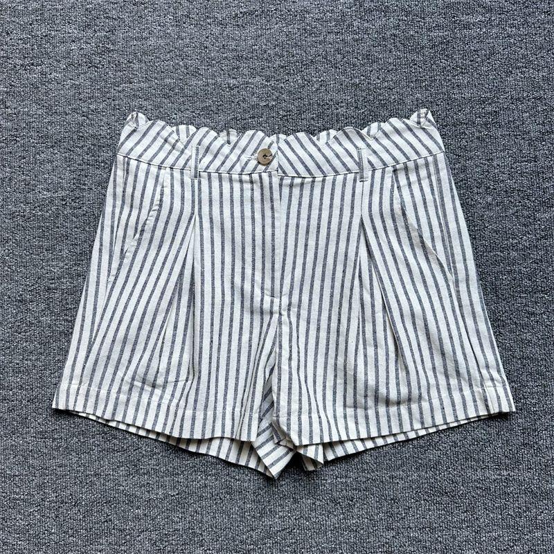 

Age Reducing Fashion Blue Stripes Thin Fashion Shorts Rice gray Stripes cotton and linen shorts L