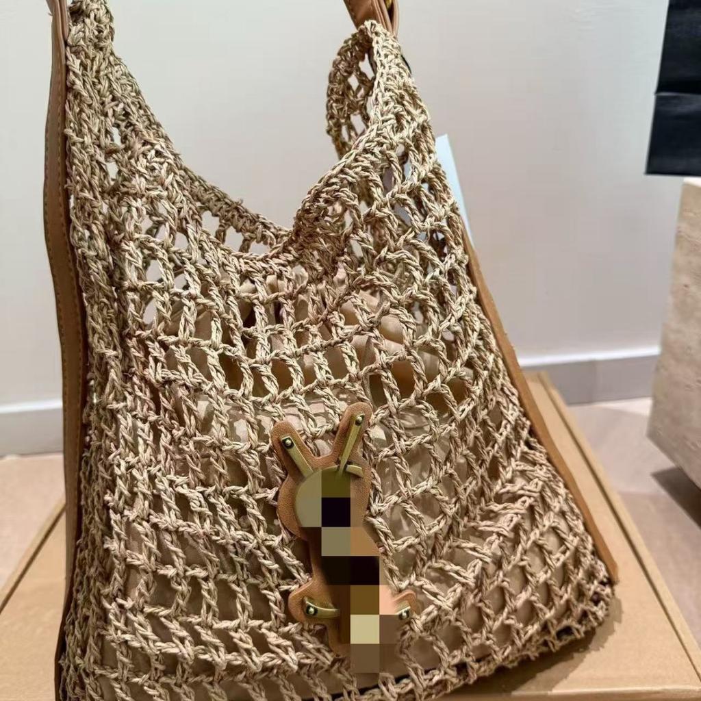 New Seaside Vacation Large-capacity Straw Woven Bag Women's Fashion Raffia Beach Bag Hollow Versatile Woven Bag