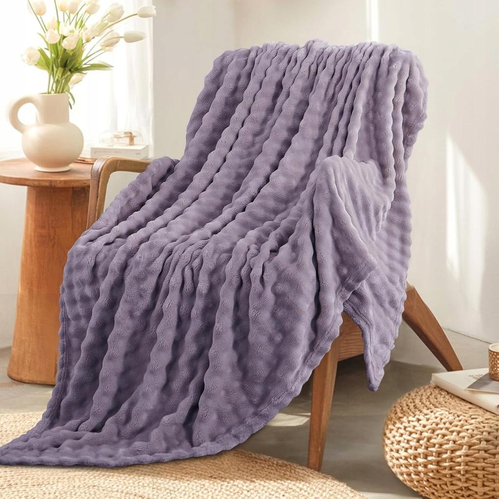 Ruikasi Flannel Blanket 130 × 150 Gray For Winter Home