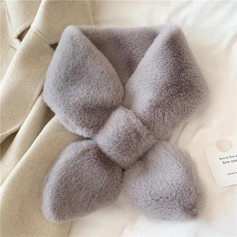 Winter Solid Color Furry Bib Warmth Faux Rabbit Fur Cross Scarf Womens Faux Fur Scarf Leaves Fakes Fur Collar Winter Accessories