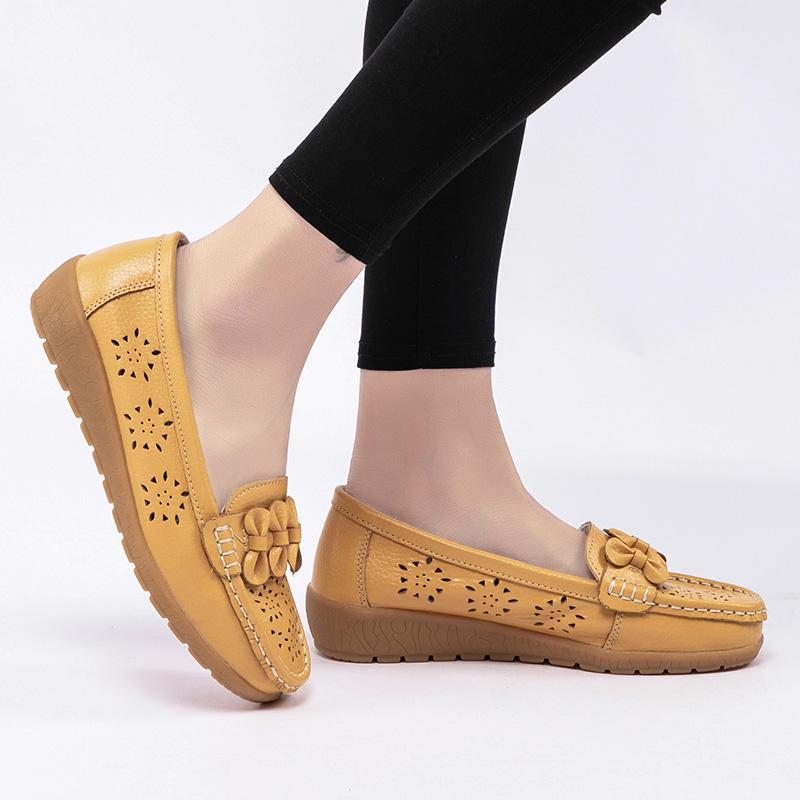 Women's Flats Moccasins Driving Shoes Casual Walking Minimalist Soft Summer Hollow Flower Shoes for Students Girl Over Sized