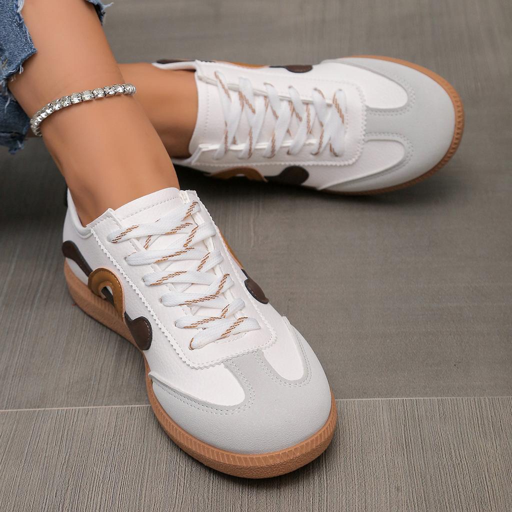 Women Sneakers Comfortable Slip on Soft Sneakers Female  Spring New Luxury Flat Loafers Lightweight Outdoor Shoes for Women