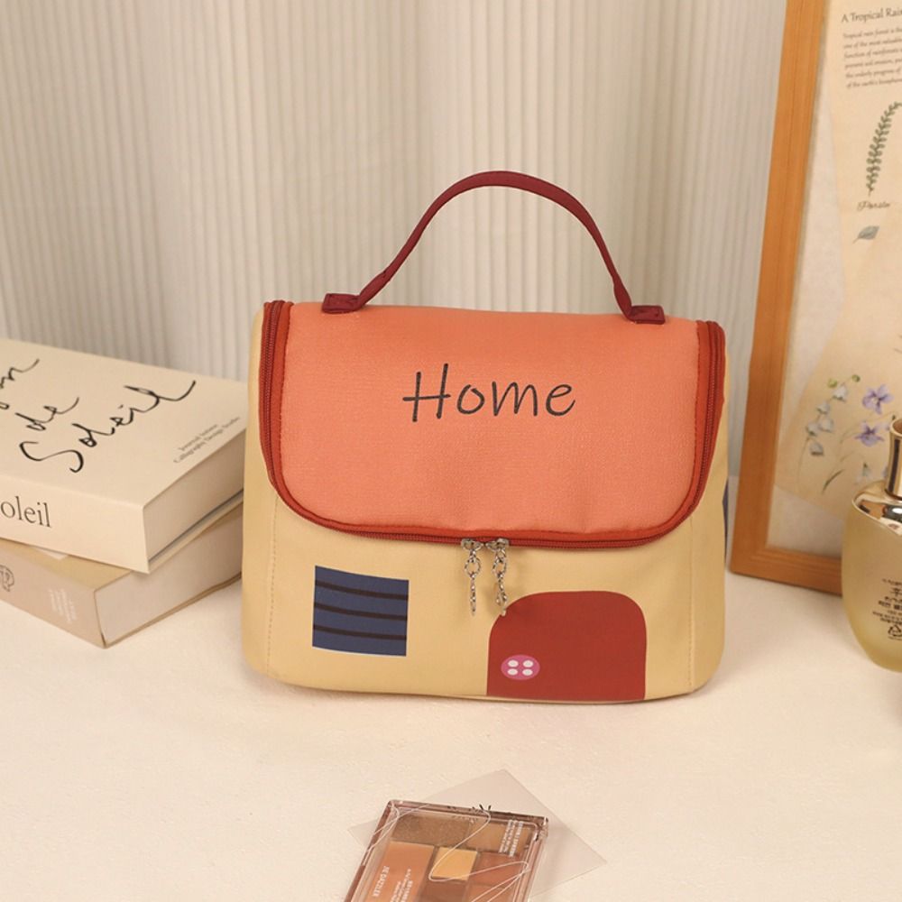 Large Capacity Cute Cabin Makeup Bag House-shaped Toiletry Storage Bag  Outdoor