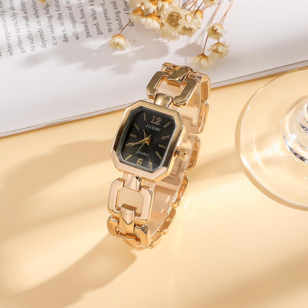 Surprise blind box; understated and versatile, simple and stylish quartz watches for women