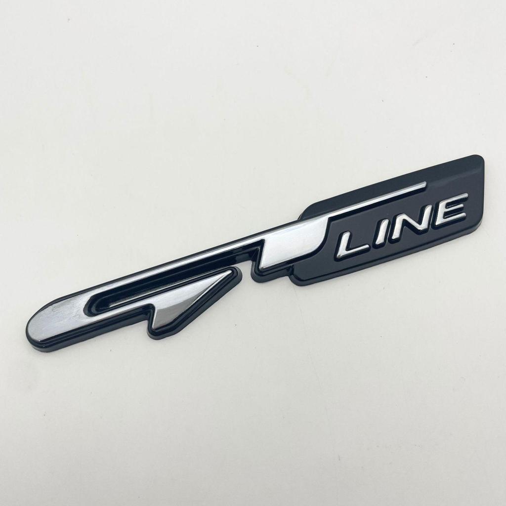 Emblema de Carro Metálico GT LINE para Hyundai Kia: Compatível com Elantra, Sportage e Stinger.