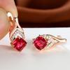 A Pair Of Retro And Elegant Women'S Fish Tail Inlaid Earrings, Fashionable Earrings