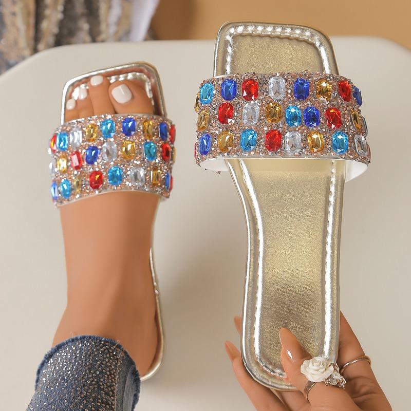 Fashion Women's Flat Slippers 2025 New Fashion Crystal Shoes Ladies Summer Slippers Women Luxury Slides Female Outdoor Designer Sandals