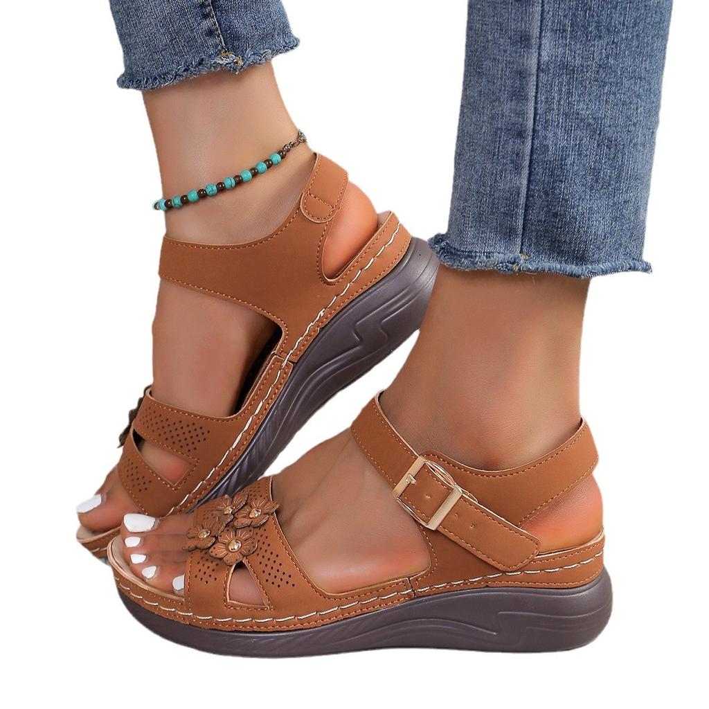 Large size summer new wedge heel platform sandals flower decorative wedge heel platform sandals