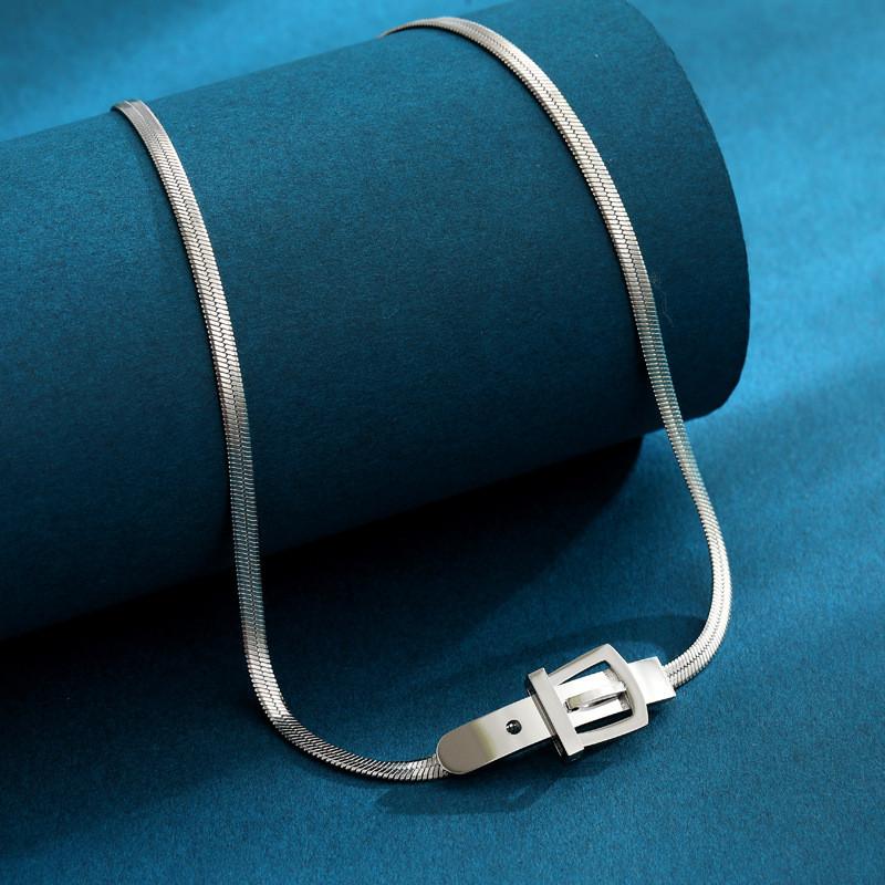 

Стильное титановое ожерелье из стали «Змеиная кость» для женщин с геометрическим дизайном для модного образа чокер