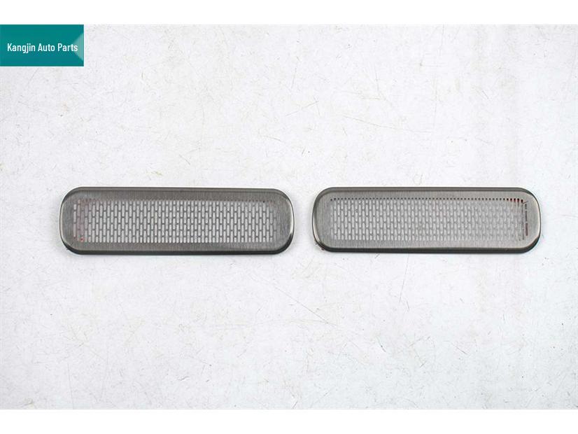 Changan QiYuan Q05 Staubdichte Lautsprecherabdeckung für die A-Säule – Schwarzes Titan-Interieurzubehör