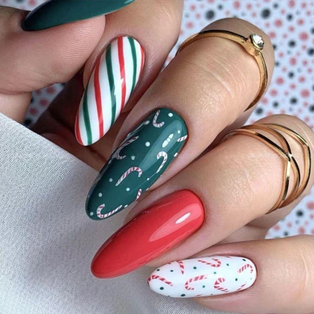 Künstliche Fingernägel French Style – Cremefarben, Getrocknete Rose & Weihnachtsmotive | 24 Stück, Kurz