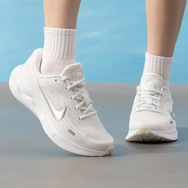Nike Women s All-Season Lifestyle Running Shoes FJ7765-122 US 8