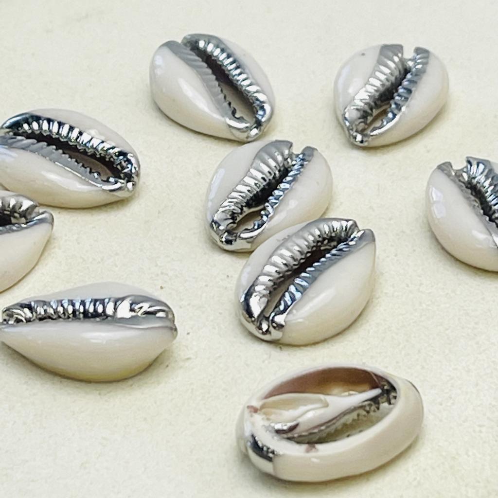 10Pcs, White Natural Shell Zinc Alloy Silvery Edge Pendant Charms for DIY Necklace Accessories, Creative Jewelry Making, Women Men Bulk Crafts Gifts