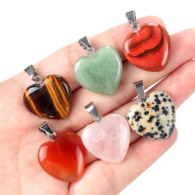 1Pc Healing Crystal Necklace Pendant Heart Natural Stone Agate Fluorite Gemstone Charms with Rope Chain Necklaces for Women Men Jewelry 20x20mm