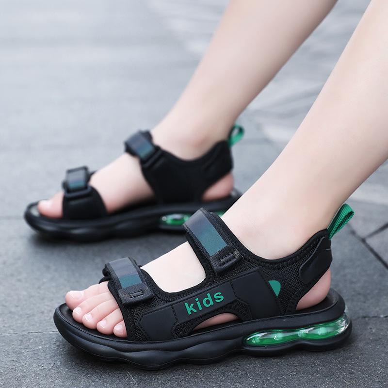 Boys Sandals 2025 New Summer Fashion Boys Beach Shoes Soft Sole Non-slip Middle and Older Children's Sports Children's Sandals