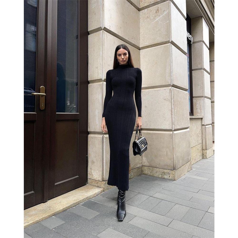 European knitted turtleneck sleeveless tight skirt spring and summer new medium and long dress elegant French European and American dress women