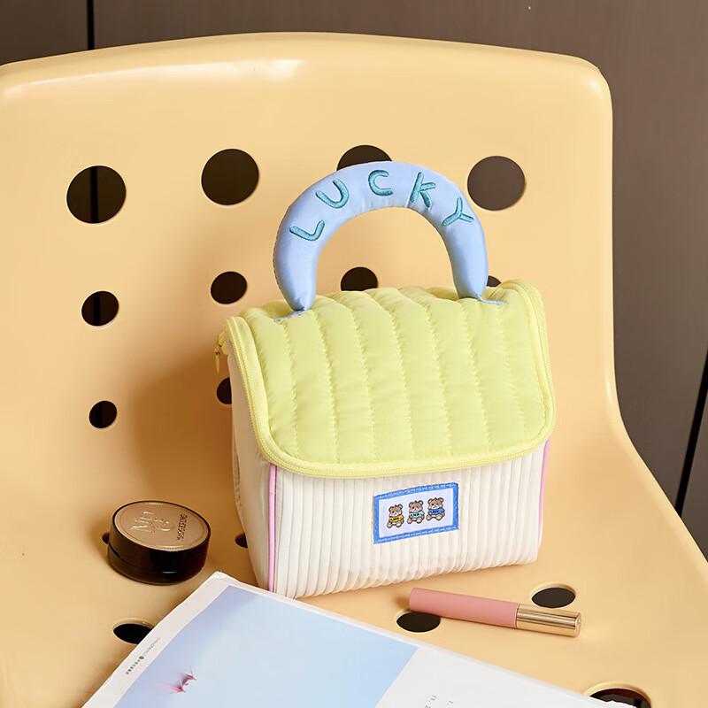 OLOMM Cute House Portable Makeup Toiletry Bag