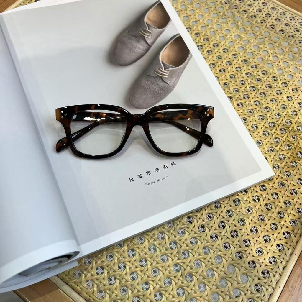 Premium Quality-Made TR90 Material Sunglasses for Female Square Shape UV Protection Men's Sun Eyeglasses Korean Style Women Sun Glass