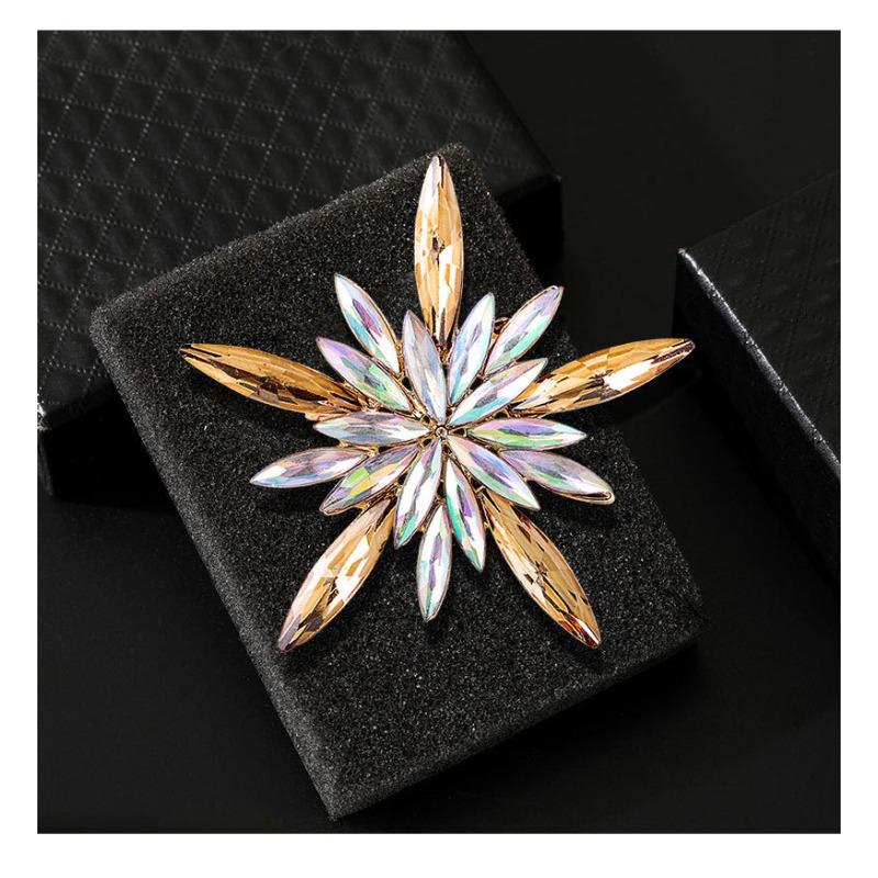 Fireworks brooch, European and American personality style, star colored diamond flower brooch, women's fashionable alloy diamond chest flower