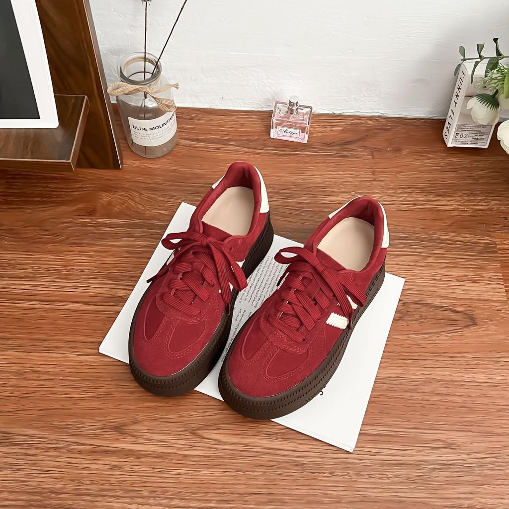 Grape mother spring new retro moral training shoes women's small thick-soled heightening sports shoes versatile flat baseplate shoes