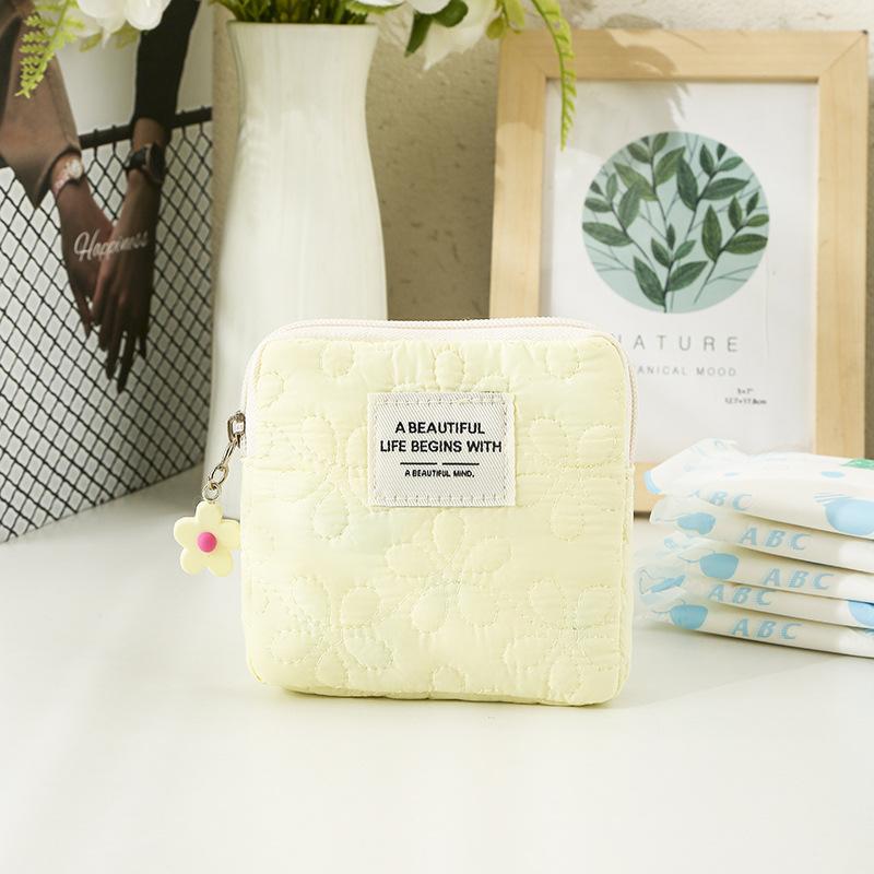 1pcs Mini Sanitary Napkin Cosmetic Storage Bag, Coin Card, Lipstick Storage Small Coin Storage Cosmetic Bag,Travel Bag women bag