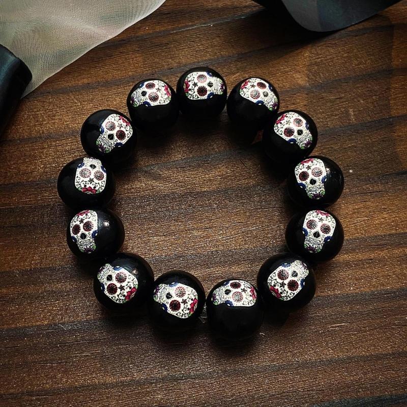 Trendy Halloween Charm Bangle Wood Beaded Bracelet Unique Skeleton Eye Blood Drops Pumpkin Design Hand Chain for Women