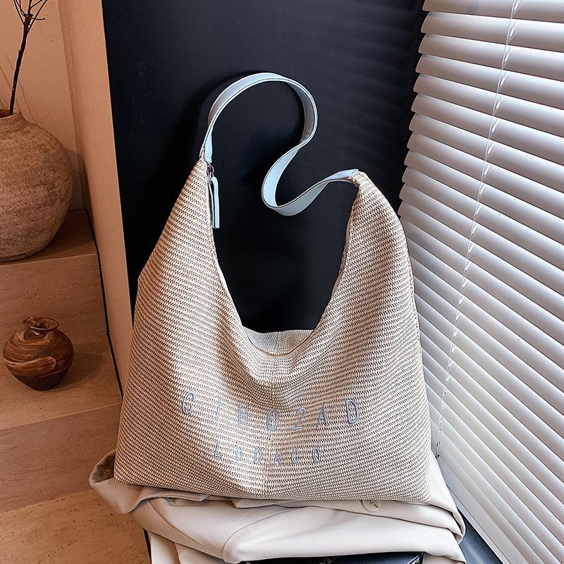Fashion Large-capacity Tote Bag Women's Summer New Simple Casual Shoulder Bag High-value Versatile Bag