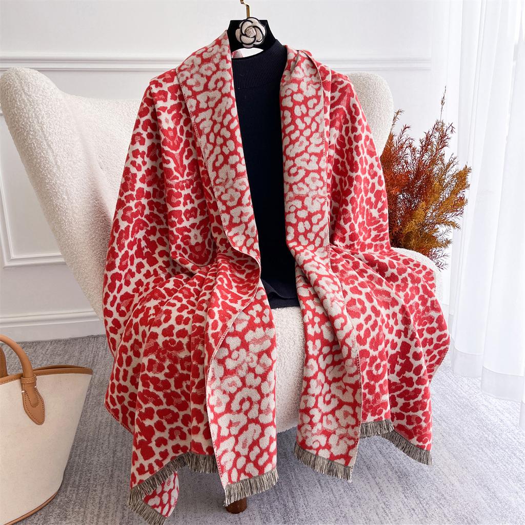 Fashion Scarf Winter Thick Travel Shawl Wrap Head Scarf Women Luxury Embroider Leopard Warm Neckerchief Poncho Pashmina Bufanda