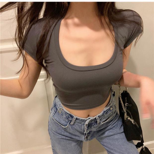 Damski obcisły krótki top z dekoltem U w stylu koreańskim - Trend na lato 2025