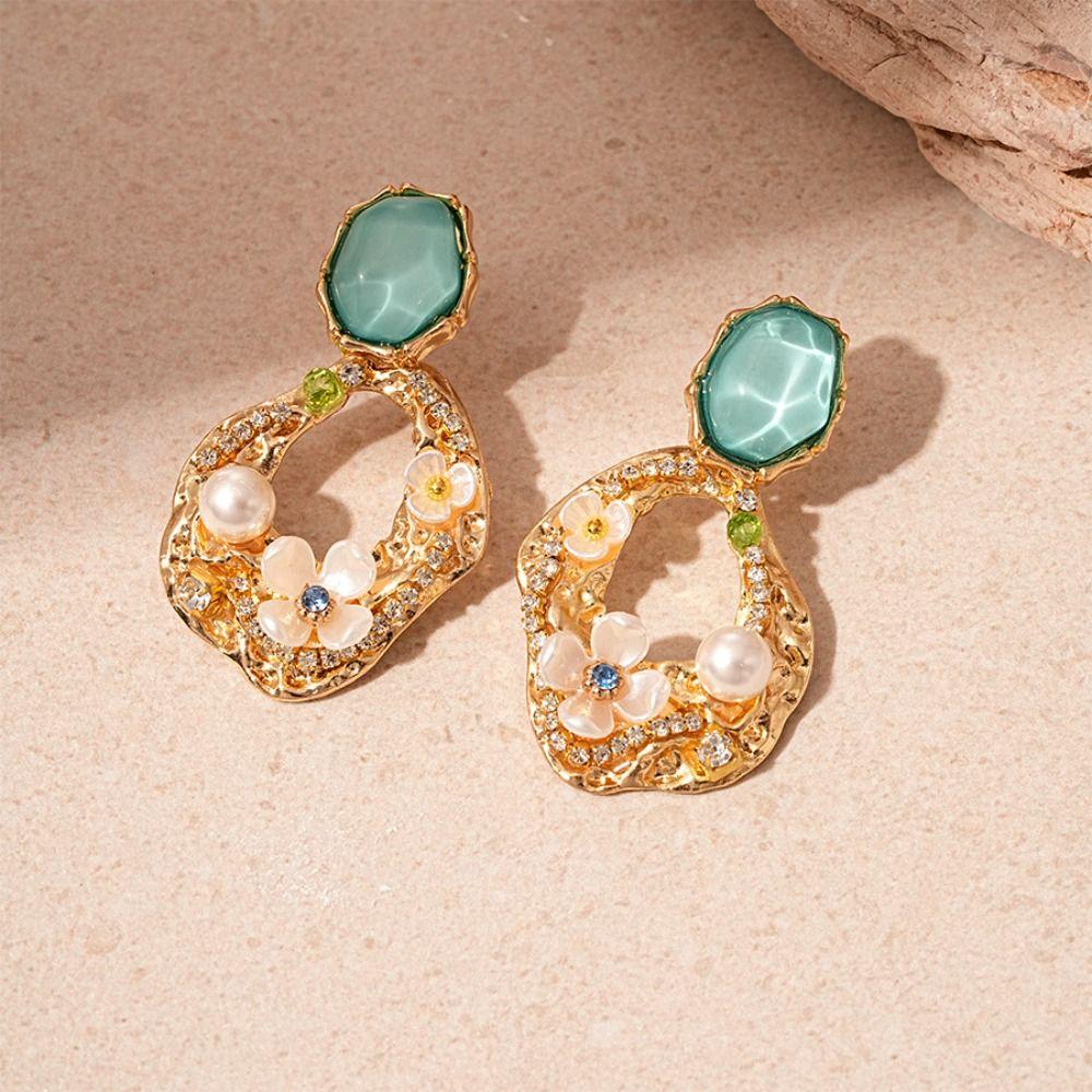 Elegant Acrylic Dangle Flower Earrings Shining Vintage Trend Petals Earrings Irregular Large Waterdrop Earrings For Women Girl