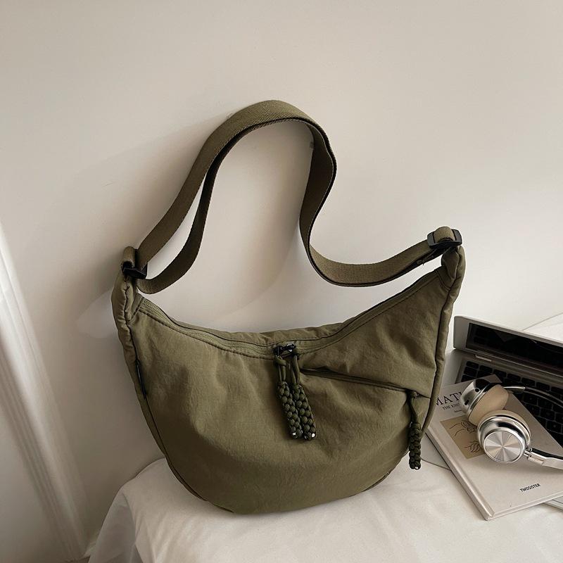 

Повседневная простая парусиновая сумка большой вместимости женская зимняя новая простая сумка-пельмень сумка через плечо