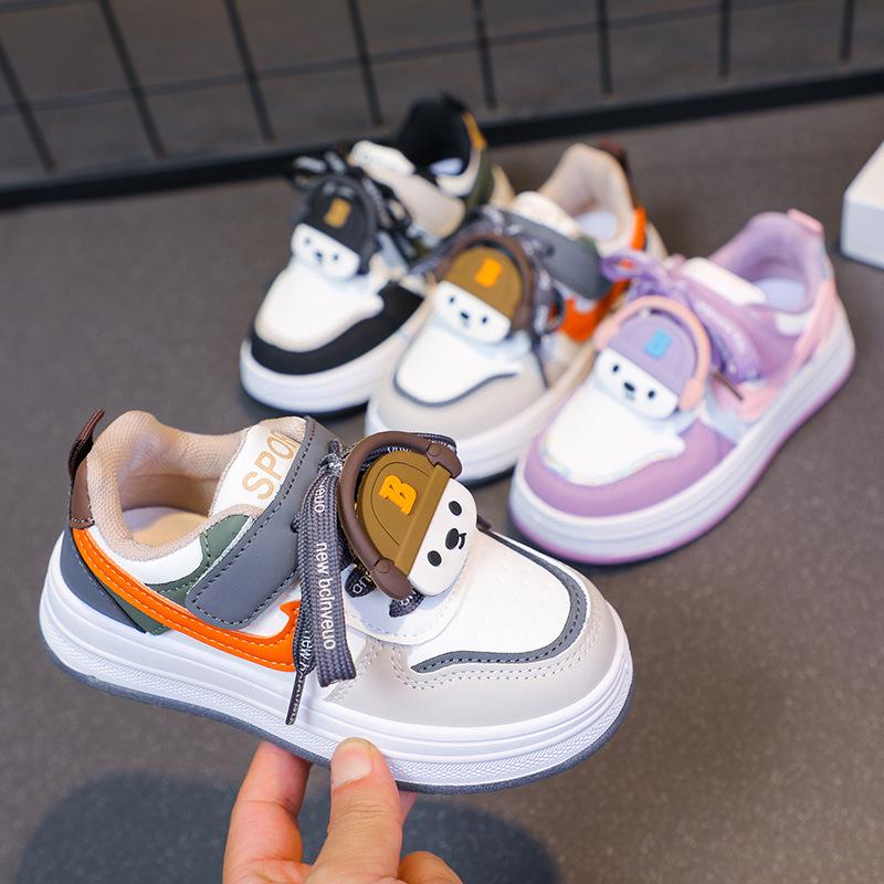 Breathable, Wear-Resistant Skate Shoes for Kids – Comfortable Soft Sole Sneakers for Boys & Girls with Cartoon Design