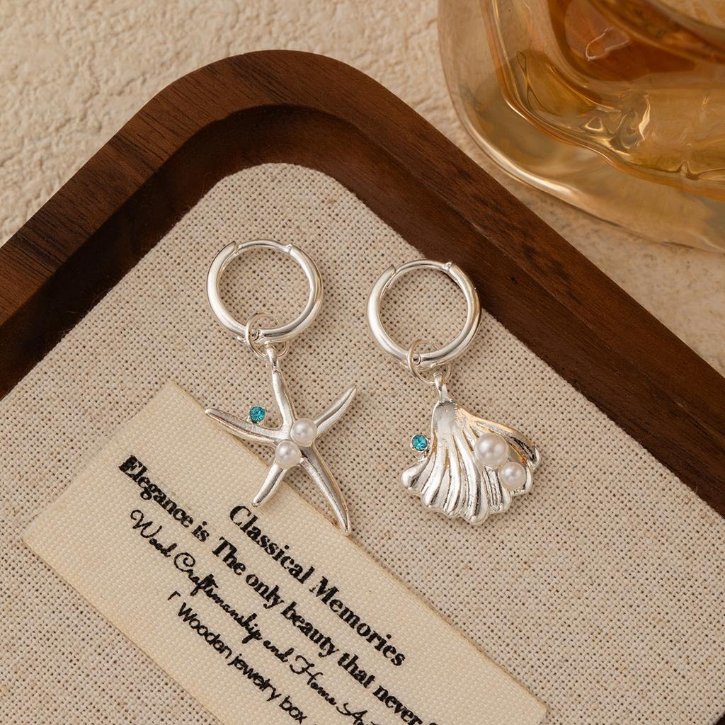 Summer Niche Design Sense Starfish Shell Asymmetrical Ear Buckle Diamond Pearl Fashion Simple Temperament Earrings