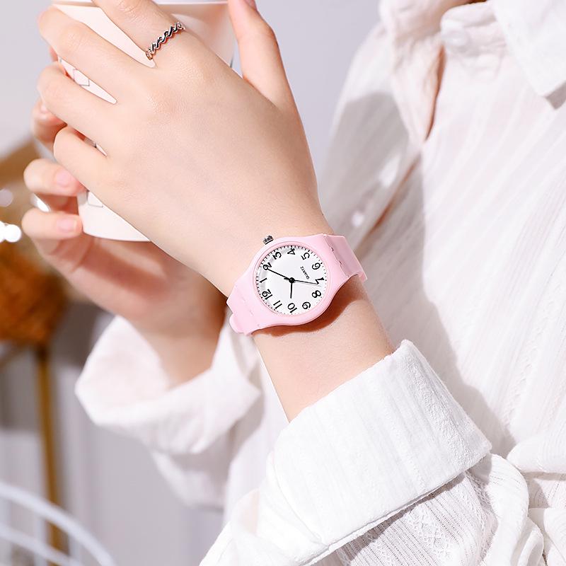 Silicone Korean-Style Digital Quartz Watch - Creative Student & Kids Fashion Accessory