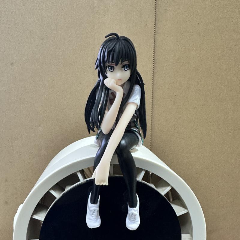 Сидящая Снежная Фигурка Шасси Автомобиля Настольное Украшение Двумерная Статуя Красивой Девушки Кукла Модель Tide Play Подарок