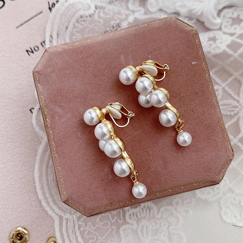 Women's Pearl Rhinestone Clip On Earrings No Piercing Needed Sweet Elegant Versatile Dangle Ear Clips