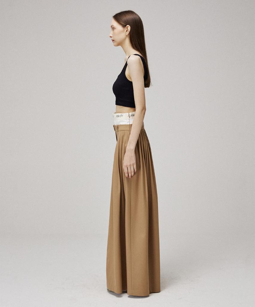 Meuameu Signature Unbalance Pin Tuck Logo Band Flare Slacks