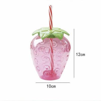 500ml láhev na džus ve tvaru jahody Roztomilý a jedinečný design minimalizuje rozlití, ideální na cesty