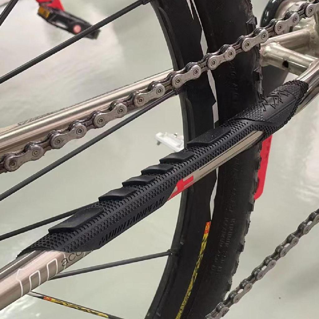 Chainstay Pad Silicone Bicycle Chain Guard Self-Adhesive Bike Frame Cover Protection Protective Chain Stay Pad for Mountain Bike