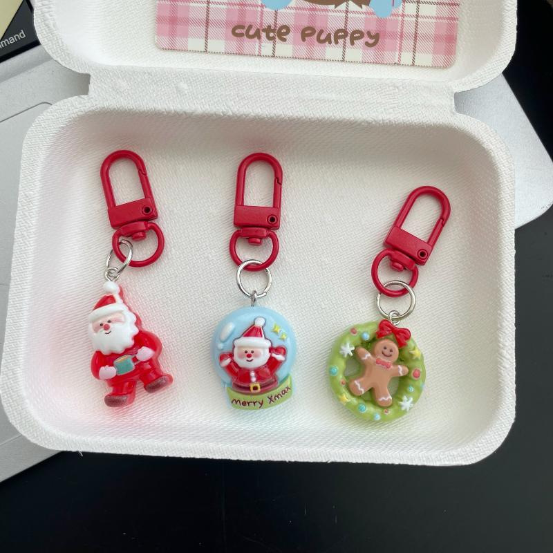 1/5Pcs Cartoon Elk Santa Claus Pendant Keychain Cute Resin Ornament for Student Backpack Christmas Party Small Gift Idea