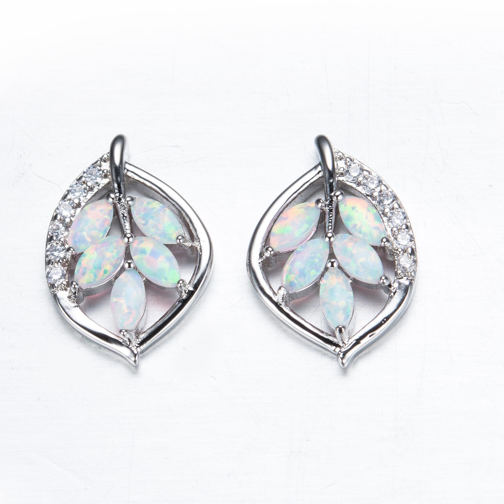 

Новые женские универсальные серьги в корейском стиле, сине-белые, в форме полых листьев