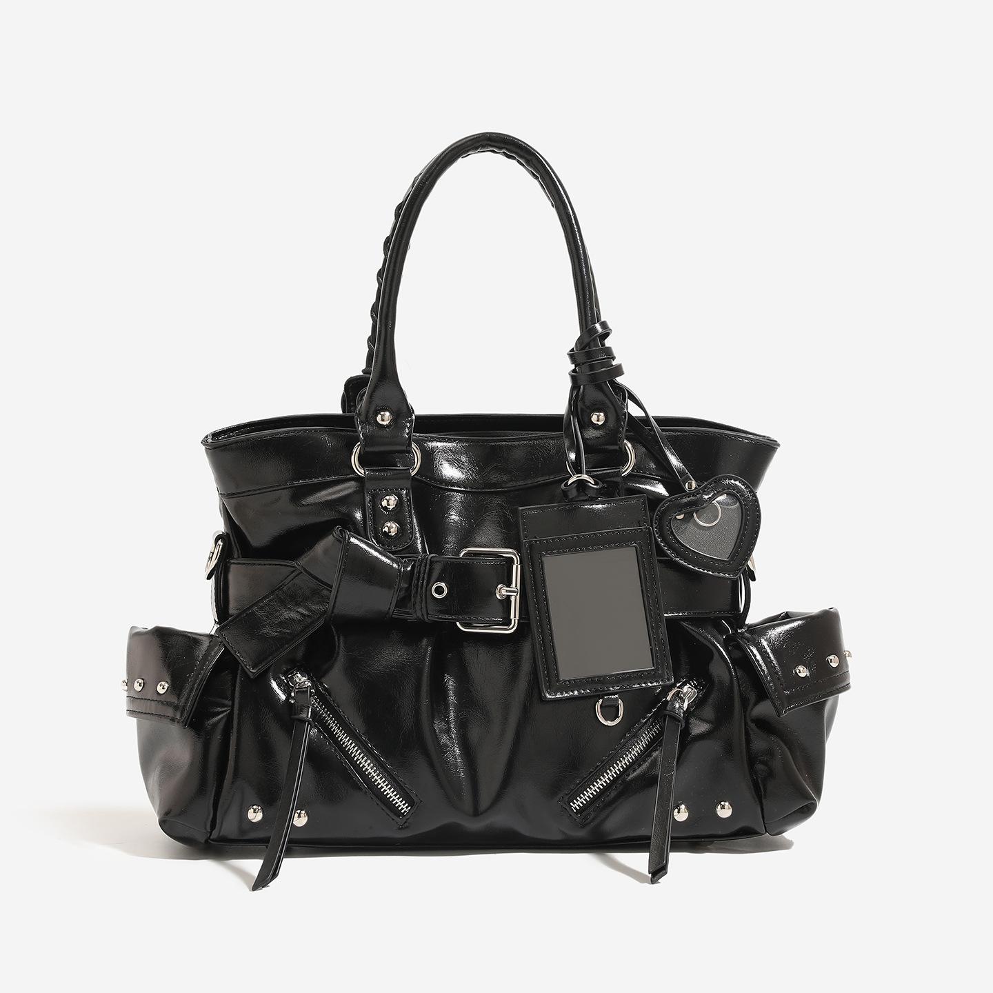 

Rivet Hot Girl Style Motorcycle Bag Autumn and Winter New Retro Niche Design Large Capacity Tote Shoulder Crossbody Bag чорний