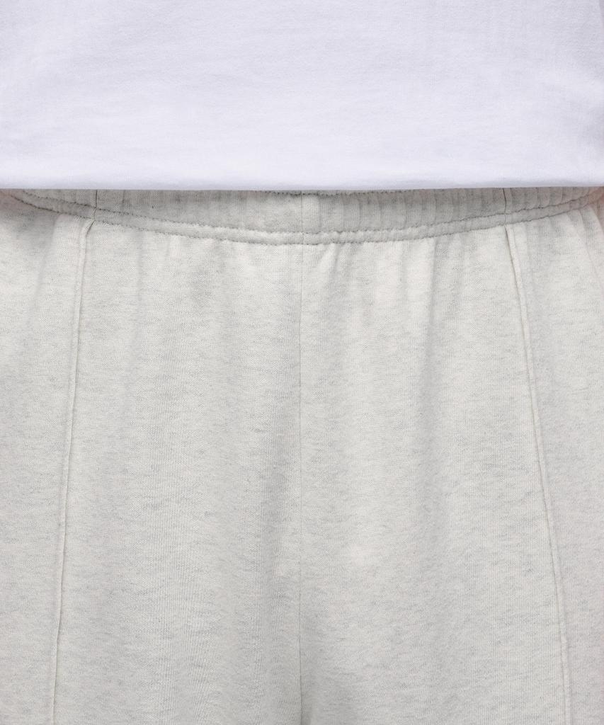 MUSINSA STANDARD Pin Tuck Wide Sweatpants [Oatmeal]