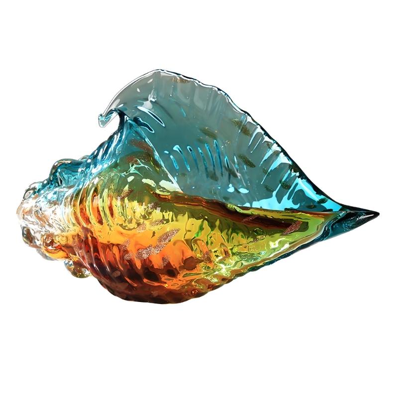 Elegant Artistic Sea Conch Sculpture Crafts